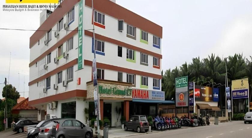 Grand Ct Hotel Malacca Exteriör bild